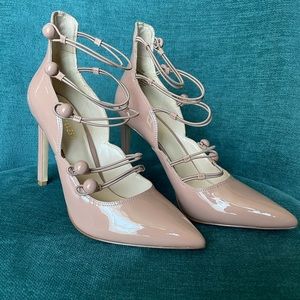 Blush/Nude Pumps